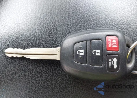 2013 Toyota Camry Se z USA, uszkodzony, nr VIN 4T1BF1FK3DU701079